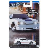 Hot Wheels: Praznični avtomobil 84 Ford Mustang SVO 1/64 - Mattel