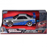 Hitri in drzni: RC Brian's Nissan Skyline GT-R (BNR35) Avtomobil na daljinsko upravljanje 1/24 - Simba Toys